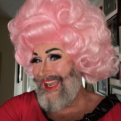 queenoliviastr's avatar