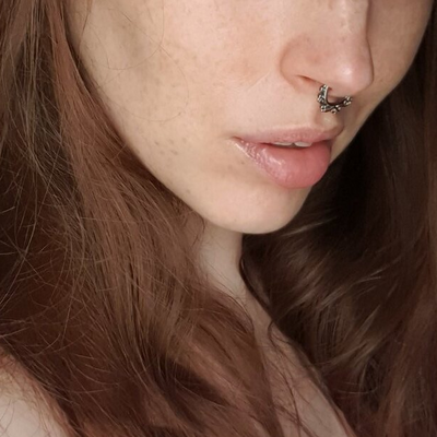 Mastodon profile picture for @babes