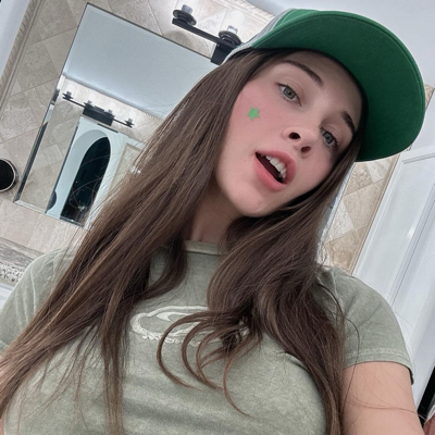 ellacross's avatar