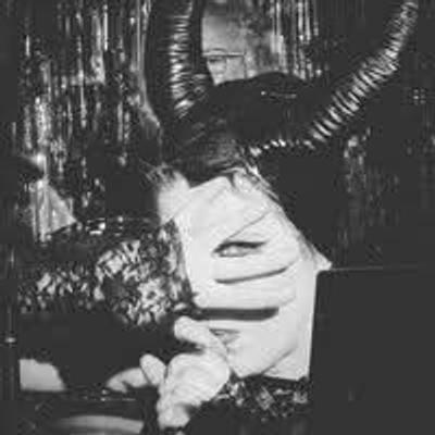 captainjustyna's avatar