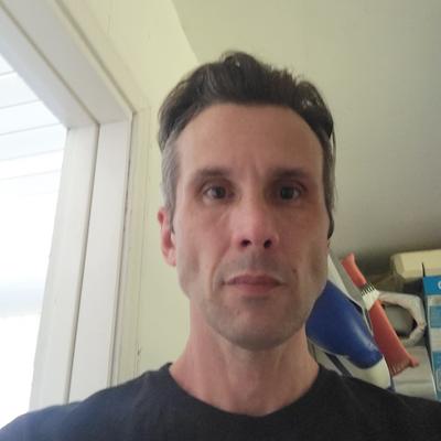 Mastodon profile picture for @Dewalt