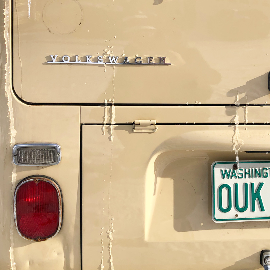 luxuryluke's profile header