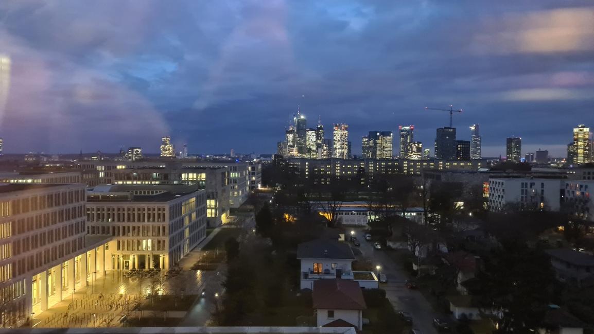 sonja_hahn's profile header