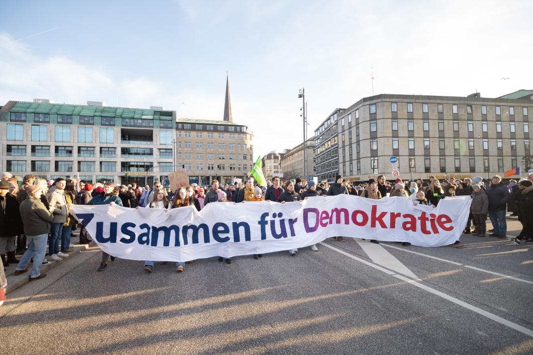 pruef_hh's profile header