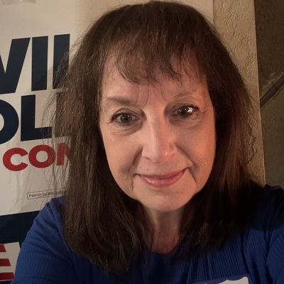 Lynda's avatar