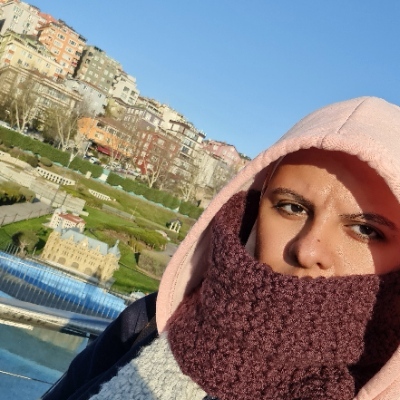 Lamiaa's avatar