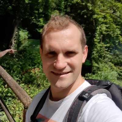 woodhiker's avatar