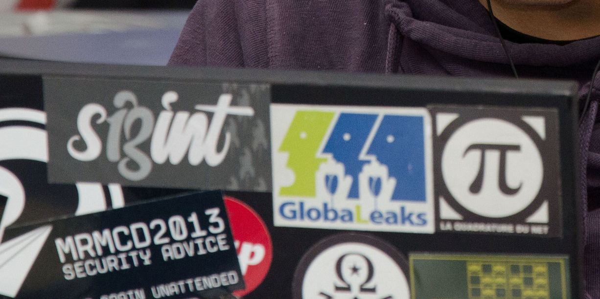 dfl's profile header
