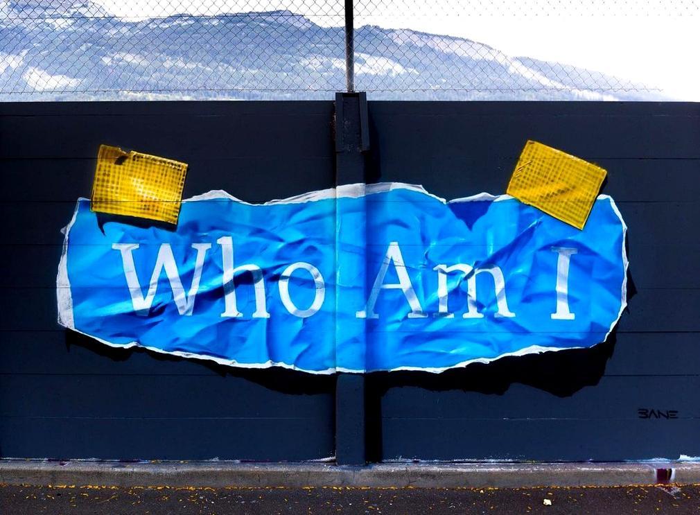 AmiW's profile header