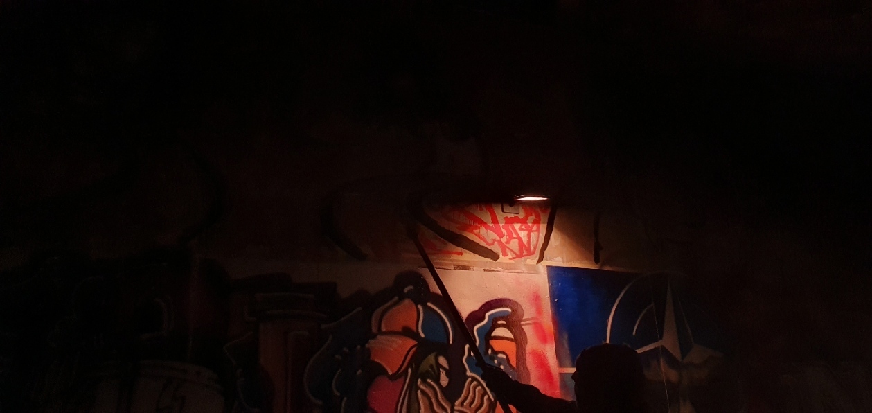 statussquatter's profile header