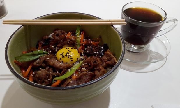 Gyudon and coffee
