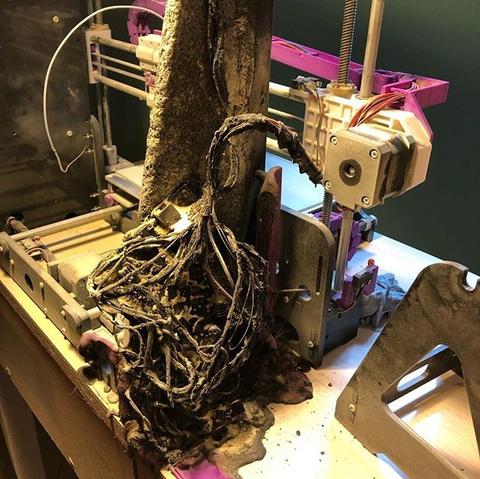 A very charred 3d printer