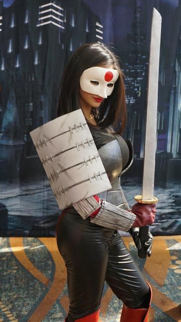 Cosplayer dressed as Katana.