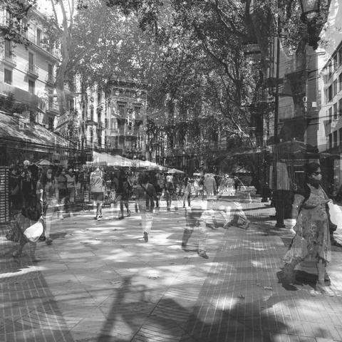 #LaRambla #CiutatVella #Barcelona #Catalunya #España #Europe.

#BlackAndWhite #Grayscale #Monochrome image made with a #Smartphone + #AnaCam + #BlackCam +#ChromaLab apps.

CC BY-NC-ND 4.0