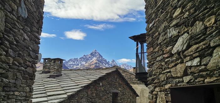 Monviso visto da Ostana (CN)