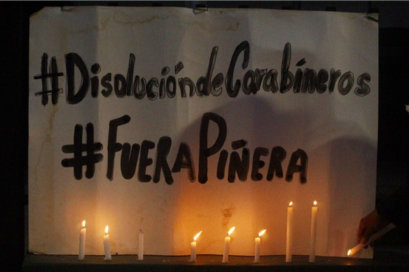 06/02/2020

Protesta y barricadas afuera de la comisaría de El Quisco.

📸: @aluminea_antari