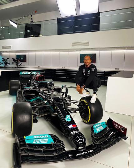 Media source: https://pbs.twimg.com/media/Evk_bj-XcA05LyN?format=jpg&name=orig