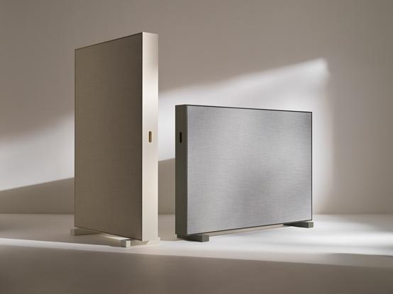 It can be used as a space divider and notice board
