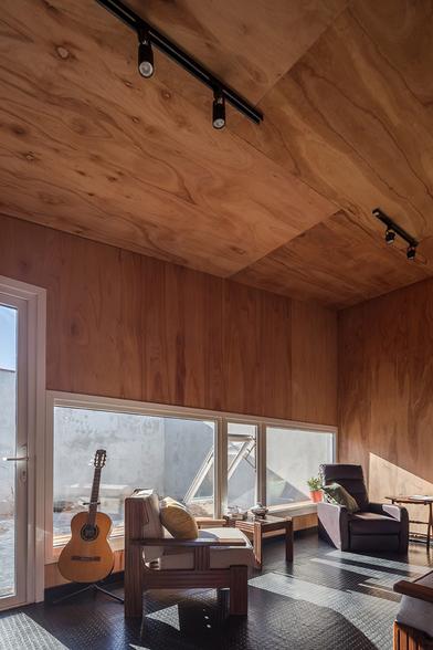 Architects Livni and Solano designed a tranquil interior space