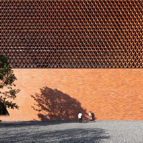 Facade with brick lattice