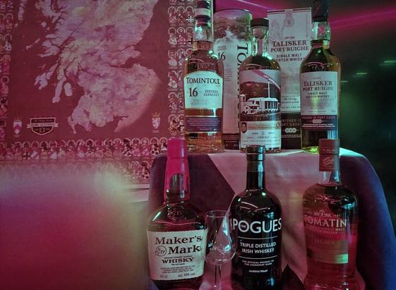 Line-up whiskyproeverij