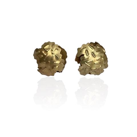 Foliose pod studs, 9ct yellow gold, inspired by foliose lichen, available to purchase at www.katebajic.co.uk/shop
