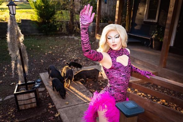 Promotional photo for Brandon Hiltons new show ‘Onya Farm’ coming to TikTok.