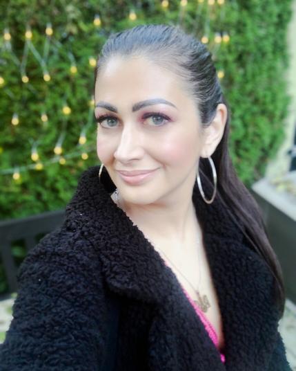 Sabrina Rani Furminger en route to the 2022 UBCP / ACTRA Awards.