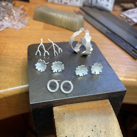 Sterling silver handcrafted earrings inspired by lichens.
Purchase online at www.katebajic.co.uk/shop