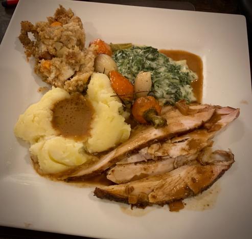 Plate of thanksgiving leftovers