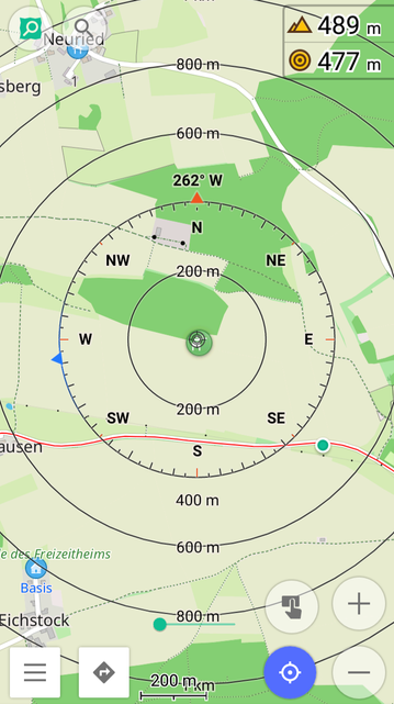 Open Street Map centered around a newly added hunting stand that is 477m away from the current location. The hunting stand is placed on the edge of a forest.