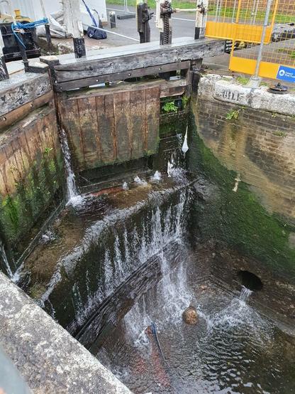 Top of the empty lock with cill uncovered.