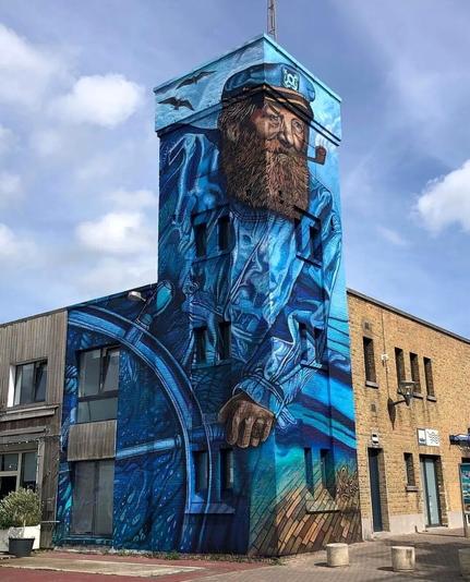 Big Blue Streetartwall - A Seaman