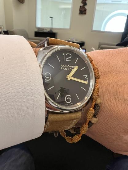 Manual wind Panerai 232 wristwatch.