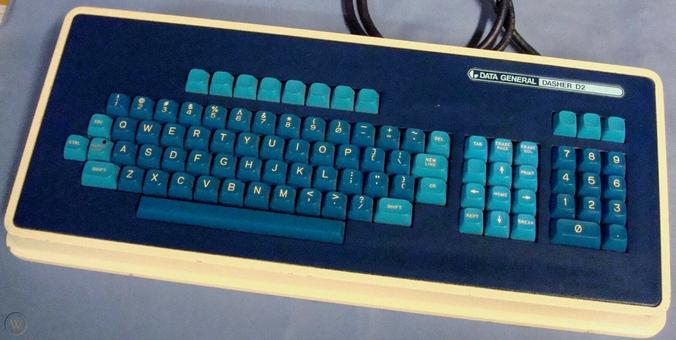Data General Dasher D2 keyboard 1977