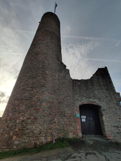 Castle ruins Windeck (Weinheim)