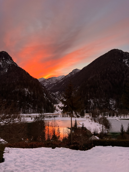 Jasna Lake Sunset