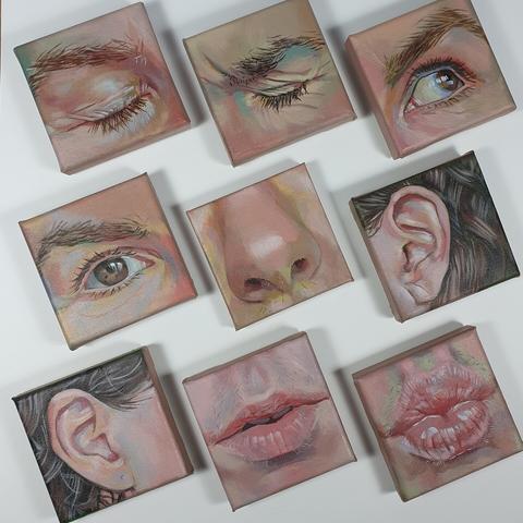 9 square paintings. Each painting is 10x10 cm and depicts a detail of the face of the artist. 4 eyes, 1 nose, 2 ears and 2 mouths.