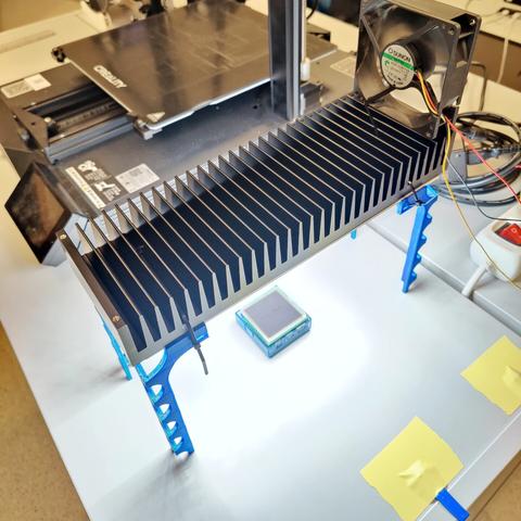 A LED panel is mounted above the  device to simulate sunlight.