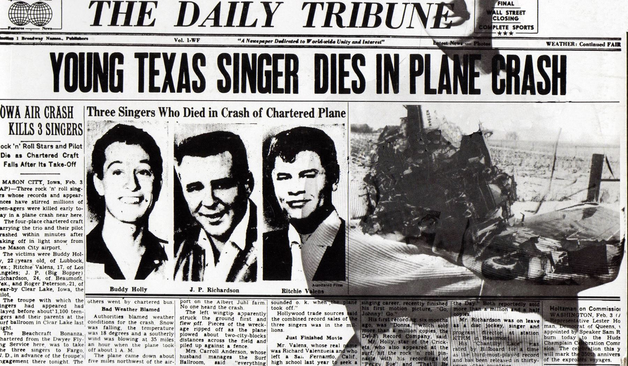 Zeitungsartikel über den Flugzeugsabsturz von Buddy Holly, The Big Bopper und Ritchie Valens.