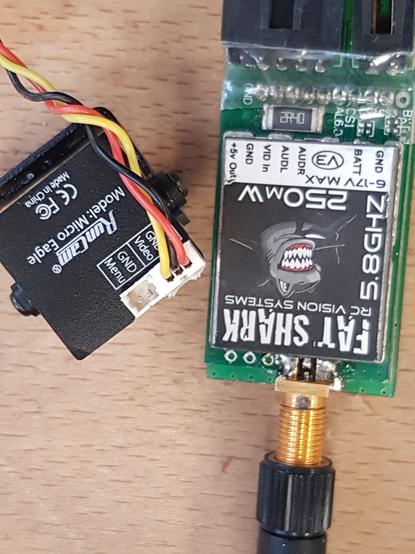 A micro eagle cam with controller