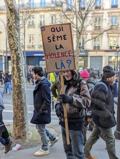 "Qui sème la violence, là ?"