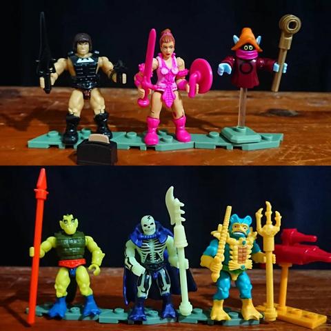 Mega Construx figures