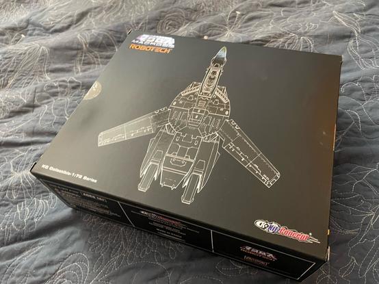 VF-1S God of Flame inner box