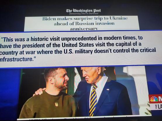 POTUS, arm around Zelinskyy's shoulder.
