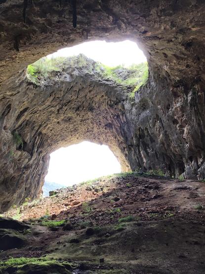 Yarrangobilly Caves