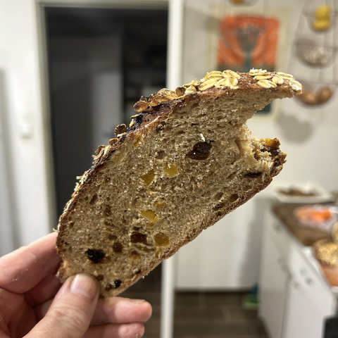 A closeup of a slice of the bread. The fruit is spread nicely over the dough, the crumb is airy but not too much so and the crust is thin yet perfect. Another very nice(tasting) bread.
