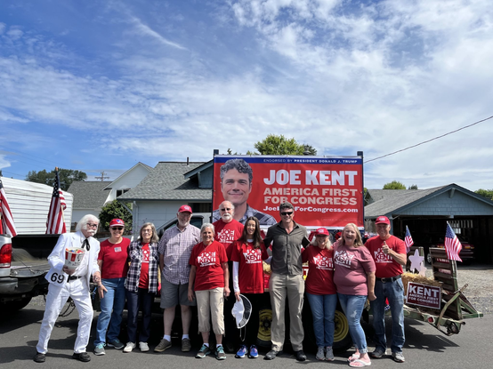 big group shot of a joe kent campaign event
