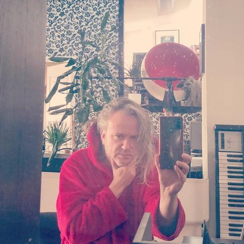 A selfie of Jori Hulkkonen.