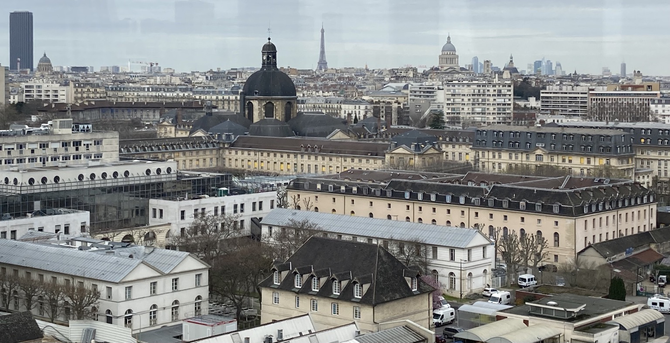 Vue de Paris depuis des bureaux dans le 13e arrondissement